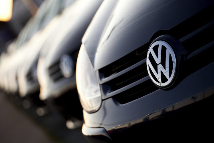 VW cars automobile transport