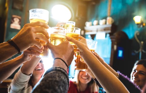 pub drinking